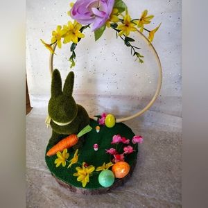 Spring centerpiece